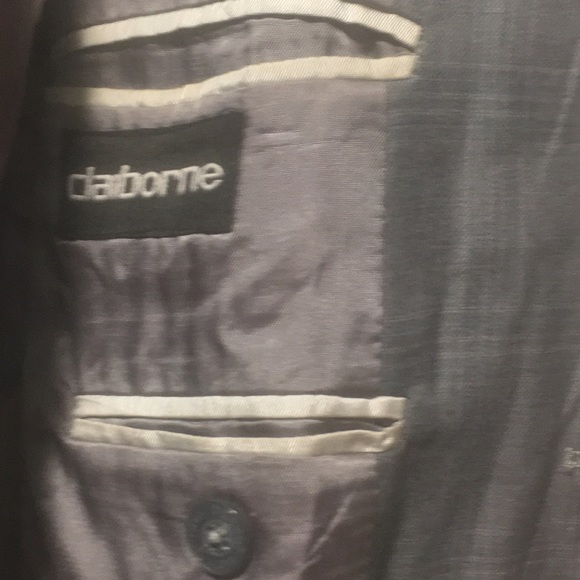 Liz Claiborne 2 piece suit - Picture 7 of 9